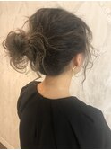 ルーズなお団子ヘアー