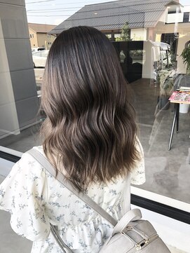 ナンバー(number+) 20代30代大人可愛い艶感ミルクティーベージュケアブリーチ