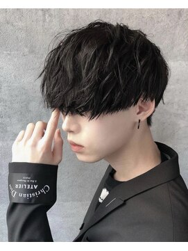 シン(syn) 黒髪マッシュ