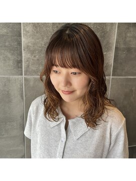 美容室 アイディー i-dee ミディアムパーマ