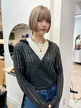 ラヴィズム(LUVISM) 顔周りレイヤーくびれレイヤーおくれ毛前髪万代新潟