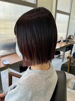 ストゥー(StueW.)&nbsp;【ビフォーアフターあり】切りっぱなしボブ/ダークチェリー