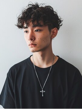 セプト 博多(SEPT.) ツイストスパイラルパーマ　マッシュヘア 束感　艶感　黒髪