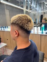 メンズサロン キング 高槻店(Men’s salon K!ng)&nbsp;波巻きツイストスパイラルパーマ/フェザーパーマ/眉毛/メンズ