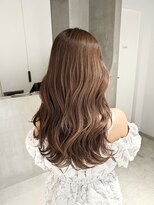 テクネ 天神大名(techne)&nbsp;天神大名今泉くびれレイヤーウルフ顔まわりカット韓国風巻き髪