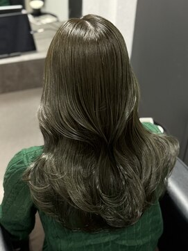 ポラリス(Polaris) 深めオリーブカラー