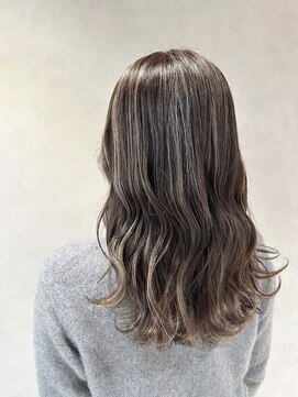 アース 越谷店(HAIR&MAKE EARTH) 越谷でハイライト