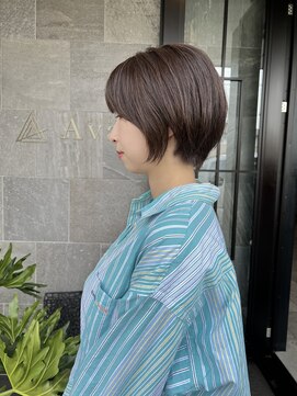 メゾン アヴァロ(Maison Avallo) 春を感じるショートスタイル