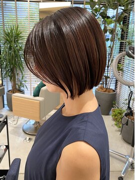 ステアケース 武蔵小杉店(stair:case) 大人ショート/ショートボブ/白髪ぼかしハイライト/銀座/武蔵小杉