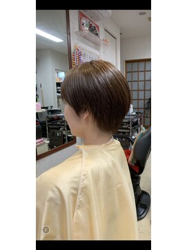 サロン ド シルク 30代40代50代ショートボブショートカットウルフレイヤー