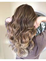 ルーチェ(luce)&nbsp;バレイヤージュ！ゴールドベージュ！デザインカラー