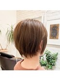 ショートボブ