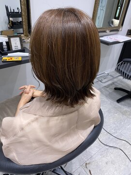 ガレリアエレガンテ 西尾店(GALLARIAElegante) パッツンボブ