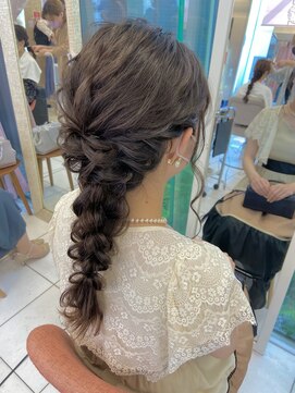ヘアメイク マリア 福岡天神西通り(hair make MARIA) 編み下ろしヘア