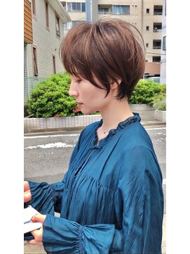 アデプト 綾瀬店(adept) 20代30代40代コンパクトショートヘア/前髪あり