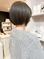 キャアリー(Caary)&nbsp;福山市美容室Caary人気ナチュラルパツンと丸みボブ丸みミニボブ