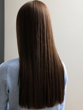 ツヤ髪ストレート