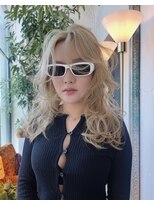 ルーヴェ(LOWE) 【natsumi】10 ハイレイヤーブロンドロング