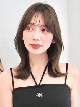 アンアミ シブヤ(Un ami shibuya) 【TOMI】女性らしい上品なレイヤーカット 20代30代40代