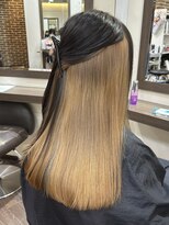 ヘアーアンドメイク ビス(HAIR&MAKE bis) ミルクティーベージュ/インナーカラー【唐木彩華】