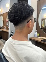 リッチ 菊名店(Rich)&nbsp;刈り上げ　波巻きパーマ　強めパーマ　束感　アップバング