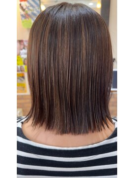ヘアスタジオブービー ハイライト×ミディ