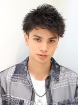 ネイビー(NAVY)&nbsp;刈り上げ レイヤーショート ソフトツイストパーマ