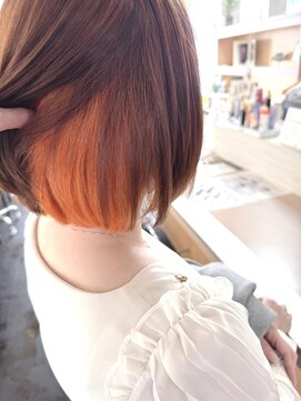 キャパジャストヘアー(CAPA just hair) オレンジのインナーカラー・ボブスタイル