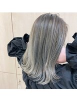 アオ 岡野 横浜(a-o) 【安藤貴志】ミントベージュｘハイライトカラーｘバレイヤージュ