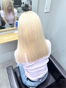 ユウル 横浜(juhl.) 抜きっぱなしブリーチダブルカラーホワイトブロンド/横浜/横浜駅