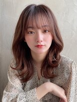 ラルユー 金山(LallYou)&nbsp;韓国風レイヤー/外ハネくびれ/ミディアムレイヤー/ぱっつん前髪