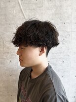レイフィールド 関店&nbsp;波巻きツイストスパイラルパーマ/メンズショート／人気ヘア