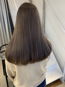 シキ 渋谷(siki) ハイトーン/ブリーチ/レイヤーカット/シアーカラー/渋谷/原宿