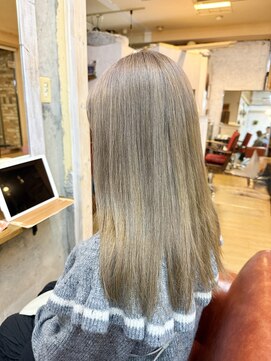 モスト(MocT) ミルクティーベージュ