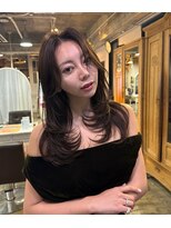 ピア ヤクイン(Pia Yakuin)&nbsp;"韓国っぽさ”と"大人っぽさ”を両立したlayer cut