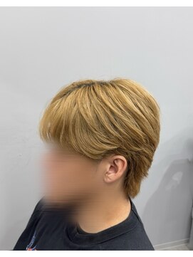 フイ 自由が丘(men's salon Hui) センターパート