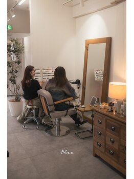 シー(thee)の写真/店内やスタッフの雰囲気が良く優しい空間。気軽に通えるアットホームサロンで自分磨きの時間を楽しんで♪