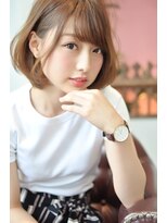 クロレ(CLORE)&nbsp;大人かわいいとろみ切りっぱなしボブ♪耳かけ