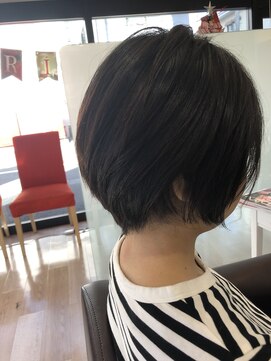 エル バイ ファースト(L by first) 【L by first】ショートボブ