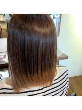 ピースリーヘア バイ カーサ(peathree.hair by CASA) 水素トリートメント×ブリーチ経歴有り