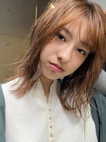 レオニード 表参道(LEONID)&nbsp;ミディアムレイヤースタイル