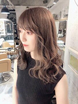 ロンド ルージュ 銀座店(Lond rouge) 色気が出るレイヤーカット。