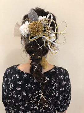 ループ ヘアー(LOOPhair) 編みおろしスタイル