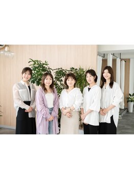 初めての方も通いやすい☆アットホーム*緊張しない雰囲気が魅力[髪質改善/縮毛矯正/弱酸性ストレート]