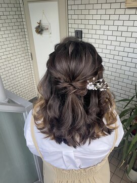 フェリーチェ(Felice) ハーフアップ　お呼ばれ　参列　イベント