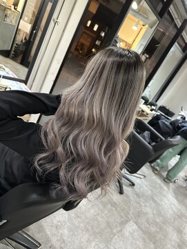 ラフ 難波店(LAFF) #セミディ#シアカラー#ショートヘアー#姫カット#ダークアッシュ