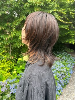 イリス(iris)の写真/お客様一人一人の髪のお悩みや理想を丁寧にカウンセリング。あなたにぴったりのスタイルを提案します。