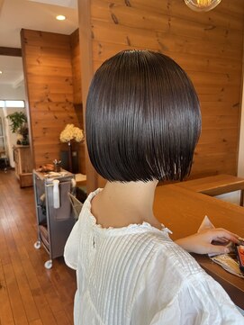 パライソ 竜美丘店(PARAISO) 【艶々ボブ】夏ダメージをケアして秋も綺麗に!