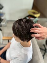 エルピス 大和店(elpis)&nbsp;デザインも楽しむ白髪ぼかしハイライト