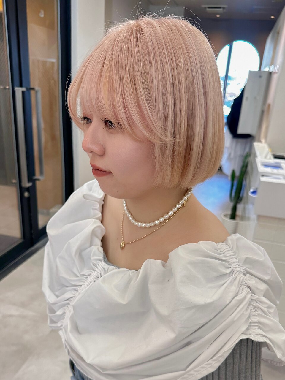 ピンクベージュ/ブリーチ/表参道/原宿/ボブ